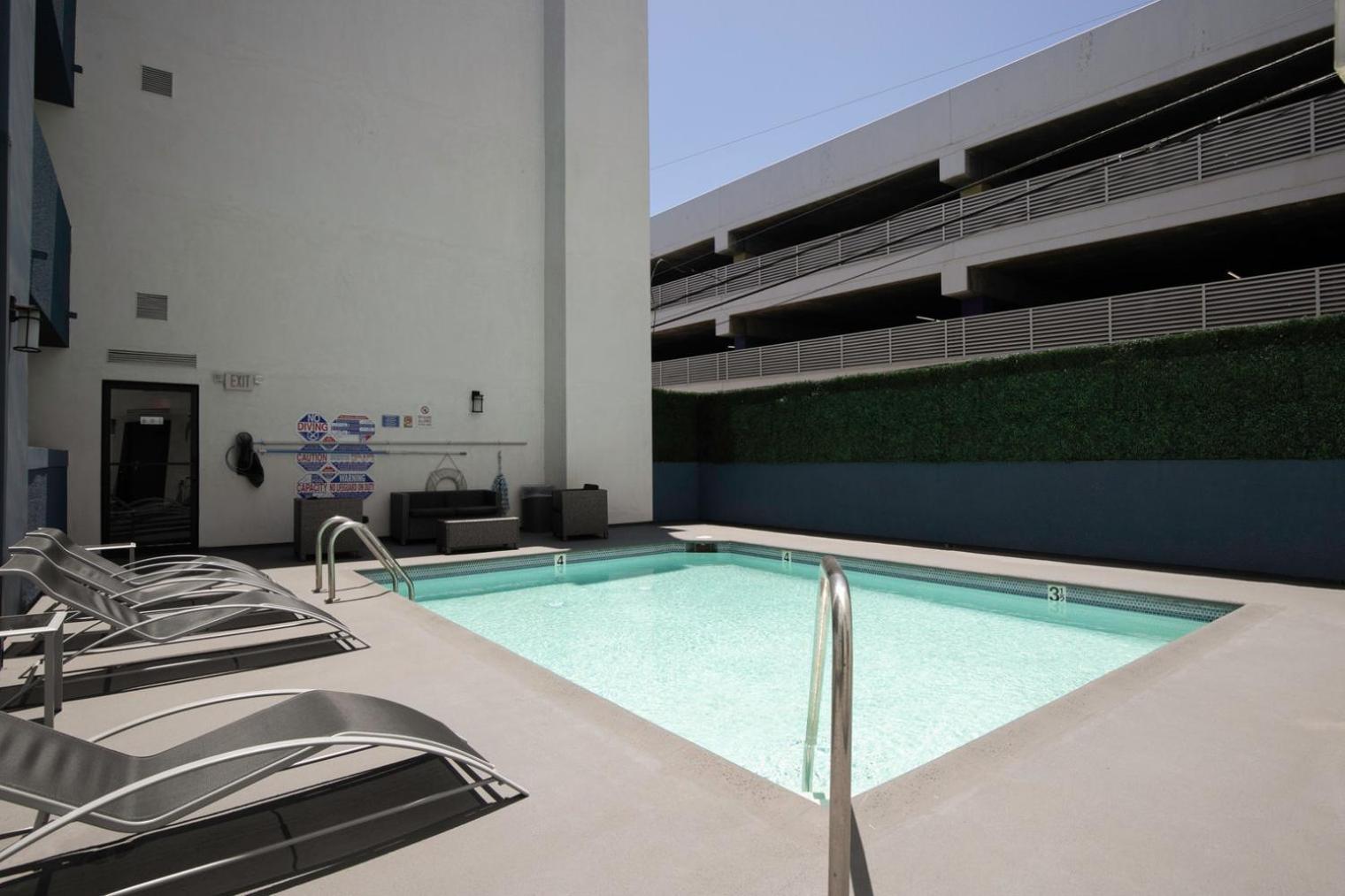 Appartamento Brentwood Studio W Pool Nr Ucla Whole Foods Lax-290 Los Angeles Esterno foto